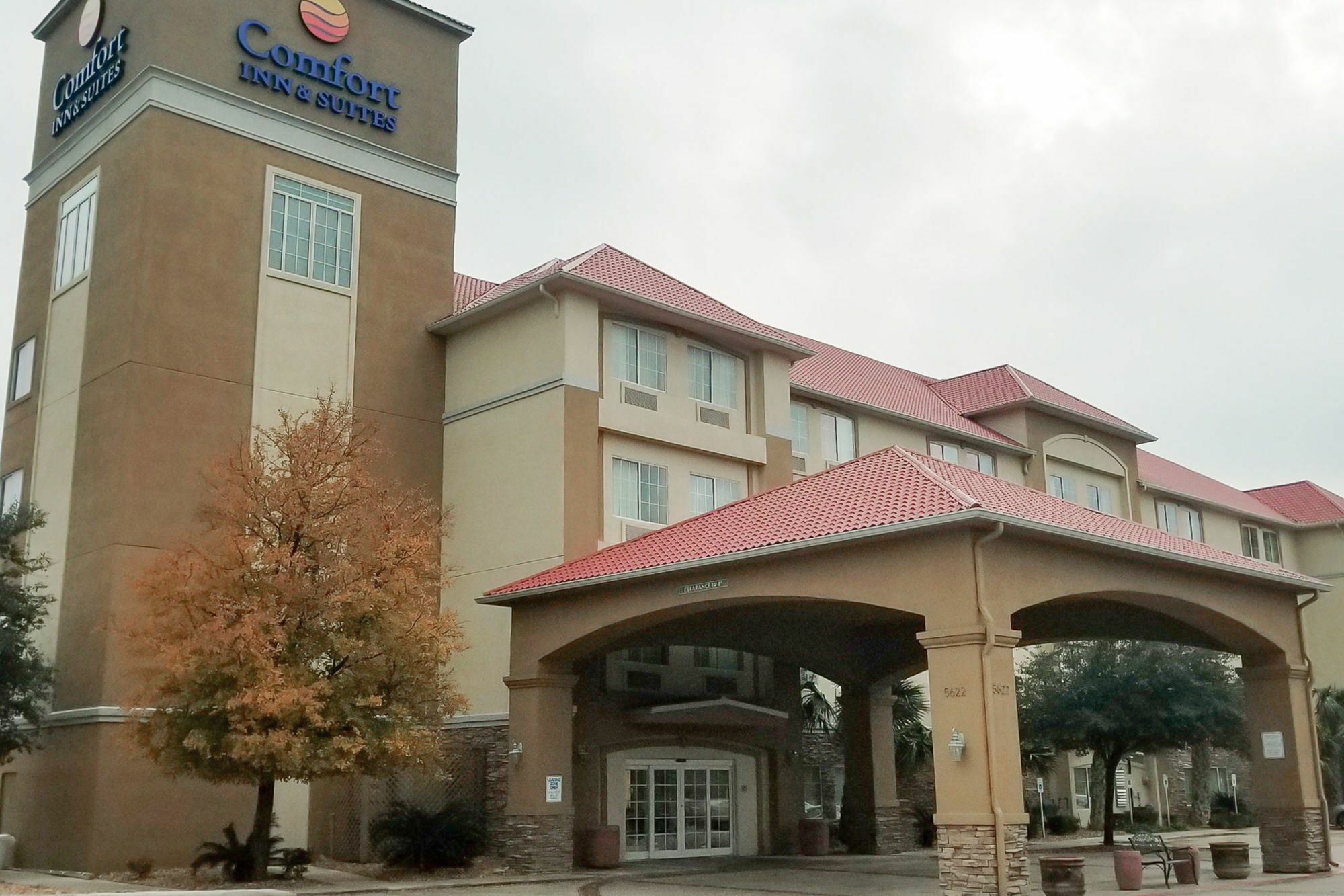 Comfort Inn & Suites Near Six Flags & Medical Center San Antonio Exteriér fotografie