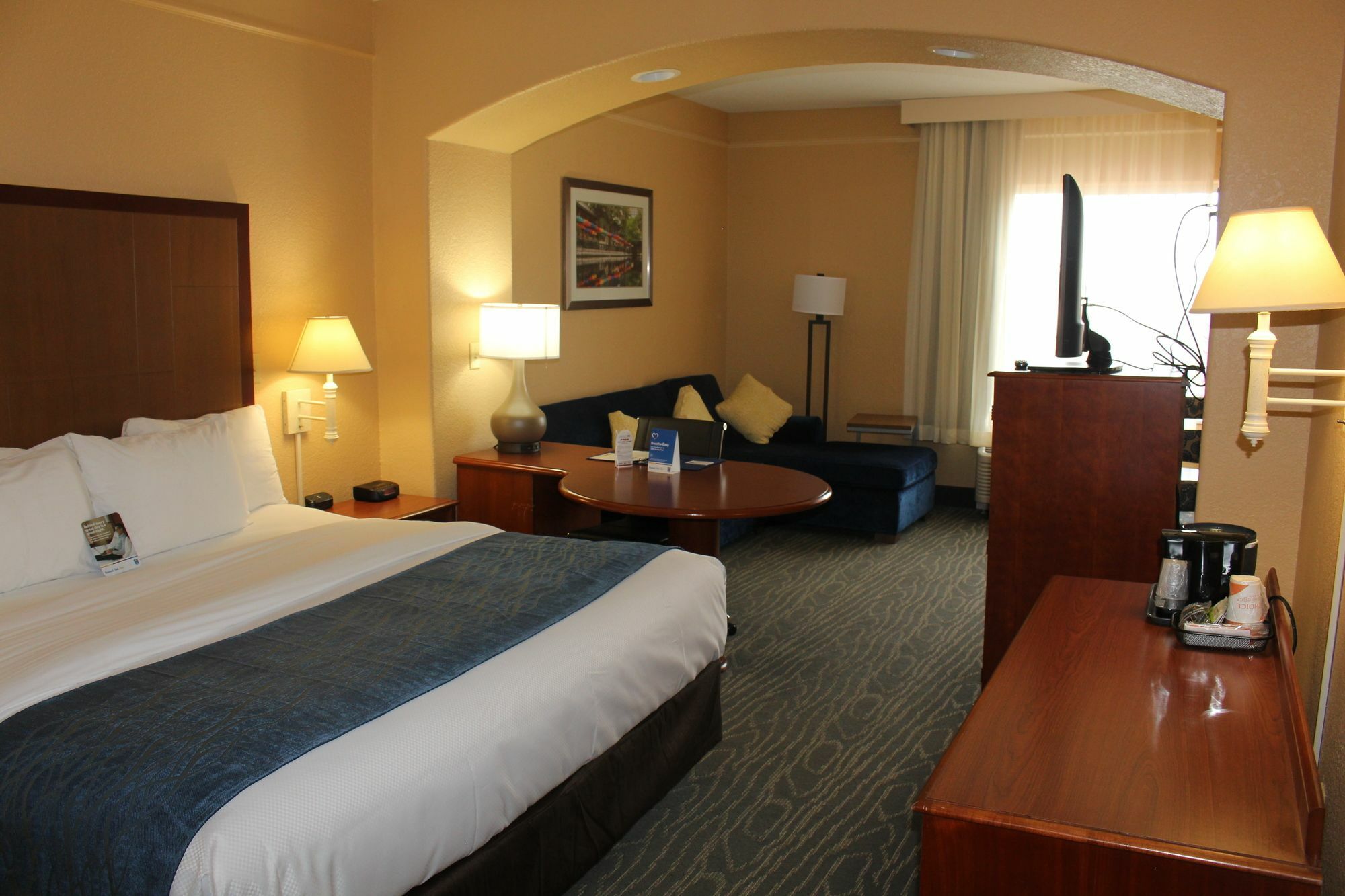Comfort Inn & Suites Near Six Flags & Medical Center San Antonio Exteriér fotografie